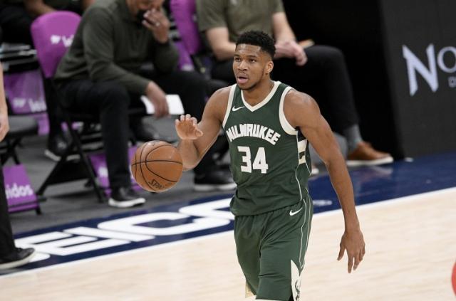 九游-距离冠军仅一步之遥 字母：还得保持耐心 要沉住气